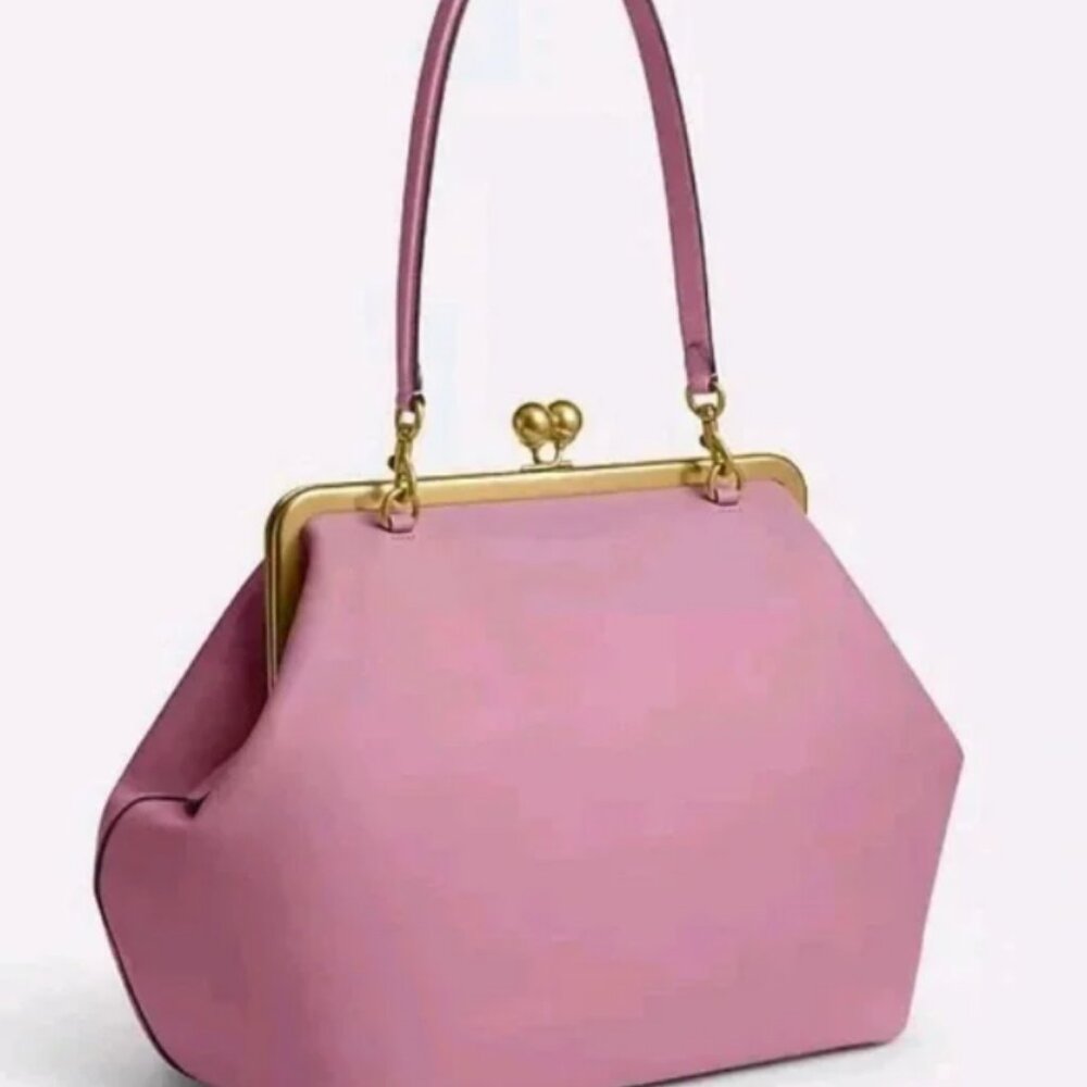 Decent offers considered - Authentic Coach Oversized Kisslock Frame Bag - Pink
